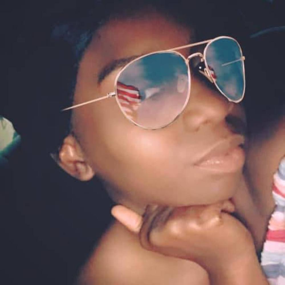 Meet your Posher, Sharetha